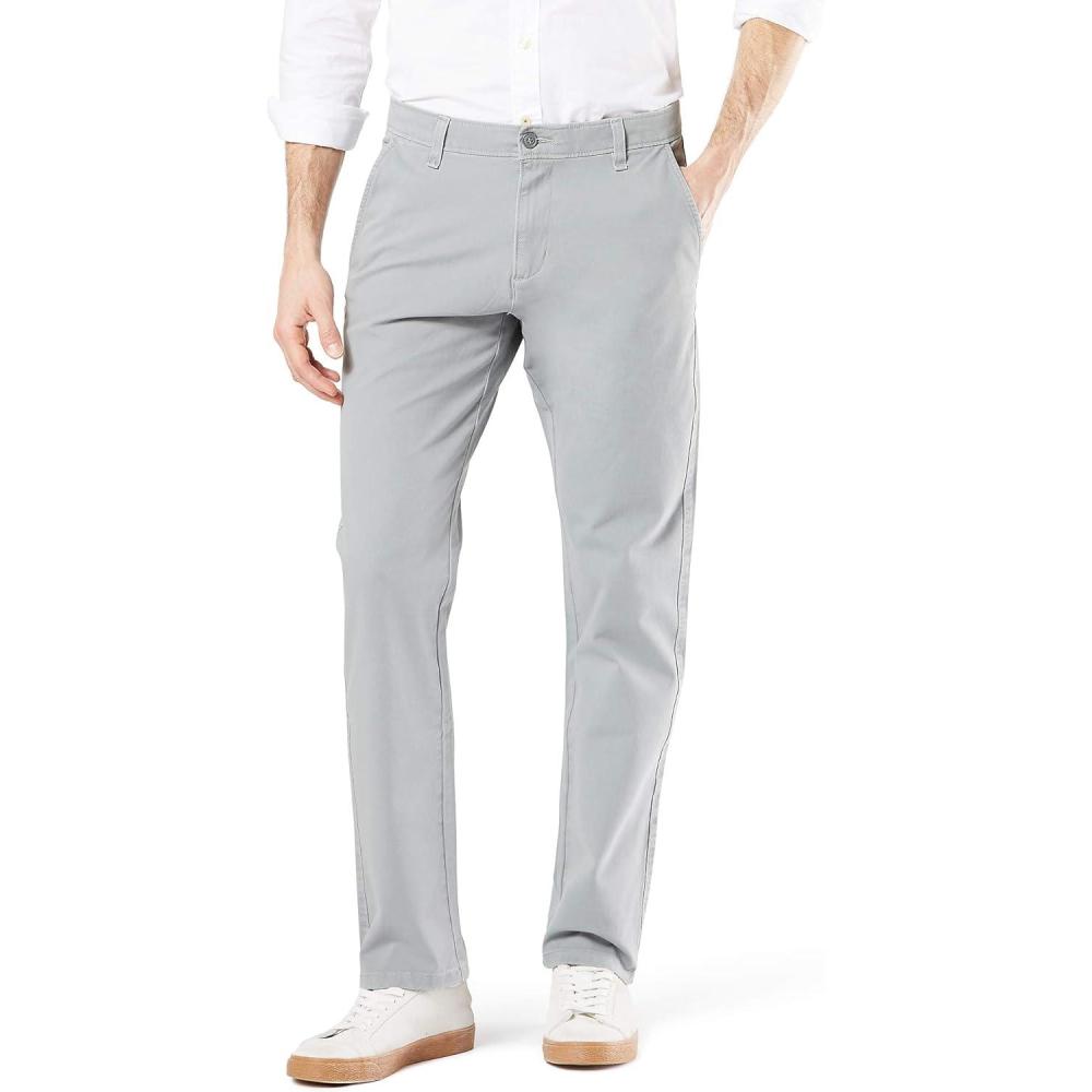 imageDockers Mens Relaxed Fit Comfort Khaki Pants  PleatedWet Stone